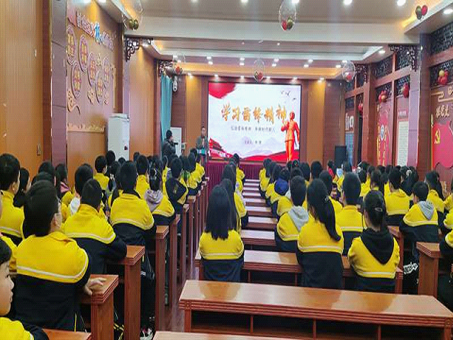 “学雷锋”，青年志愿者在行动_邵阳头条网
