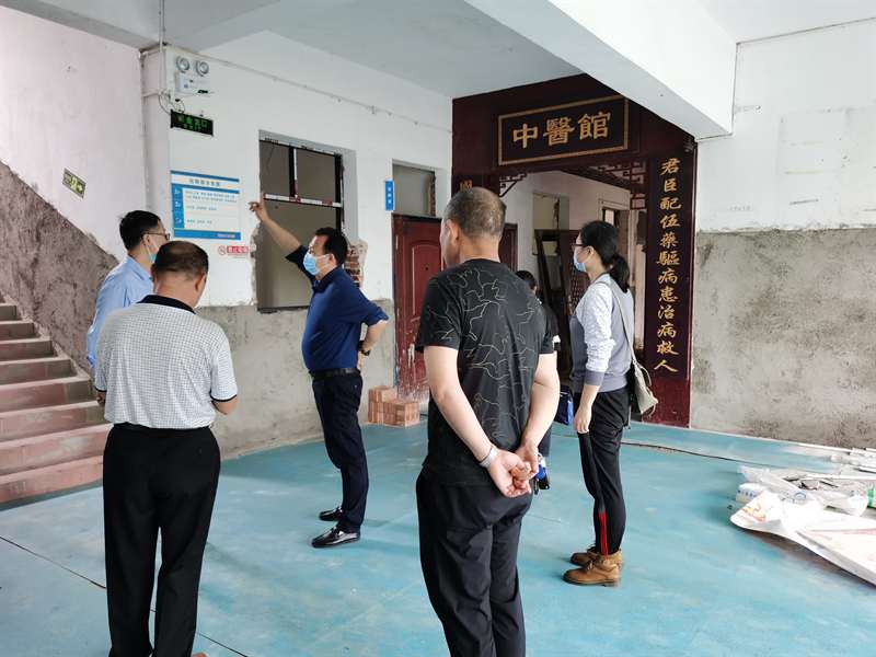 姚茂春带队督导新冠病毒疫苗接种工作_邵阳头条网