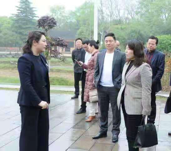 黄艳娥调研蔡锷故里文化博览园基础设施建设和绿化工作_邵阳头条网