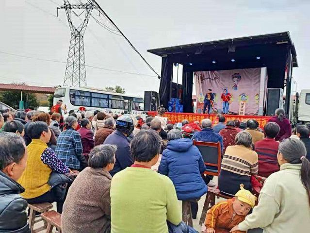 板桥乡开展“道德模范故事会”巡演活动_邵阳头条网
