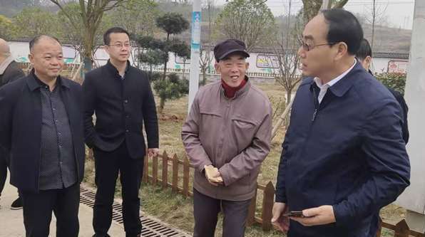 市人大副主任赵为济慰问计生特扶家庭(图1)