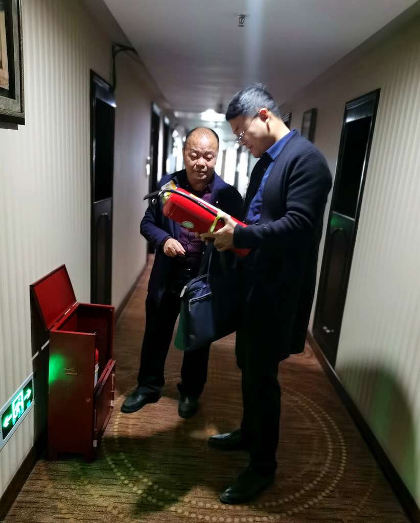 姚茂春带队督查辖区酒店行业疫情防控等工作(图3)