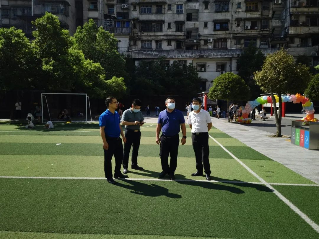 向兵督导检查秋季开学工作(图4)