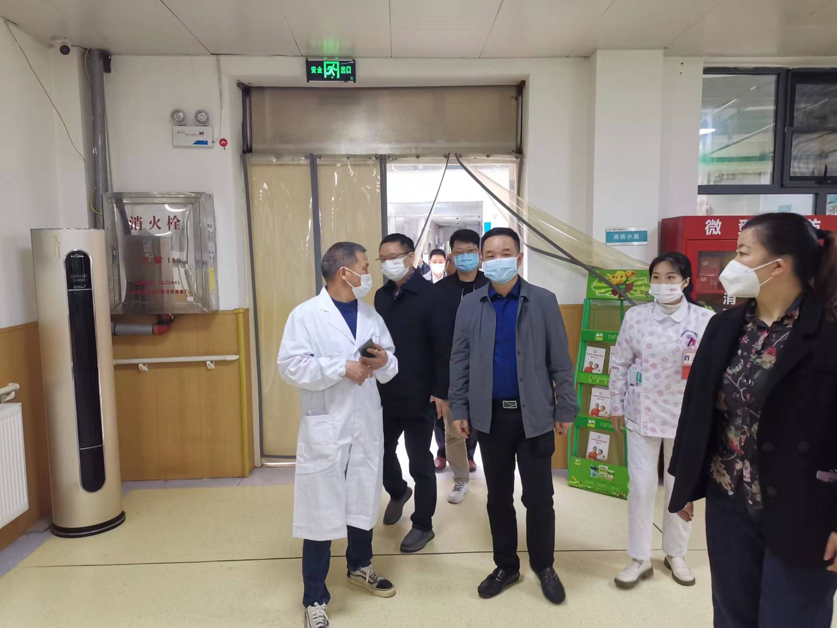市民政局检查大祥区养老机构安全生产工作(图2)