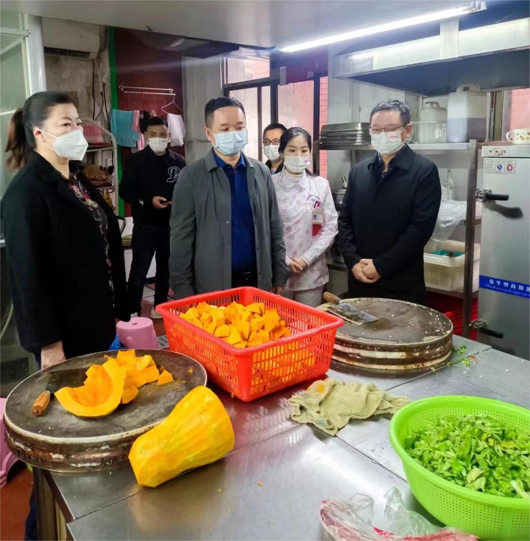 市民政局检查大祥区养老机构安全生产工作(图3)