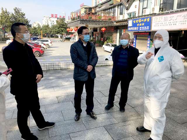 邓涛督导集中隔离医学观察定点酒店 疫情防控工作(图2)