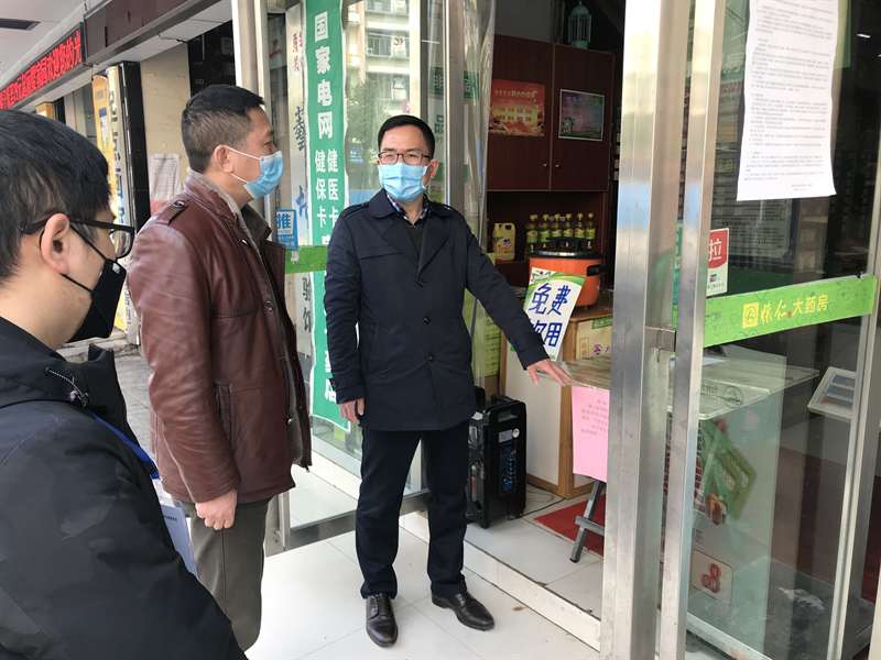 防松懈、抓整改、再落实，邓涛深入基层督导疫情防控和环境卫生工作(图4)