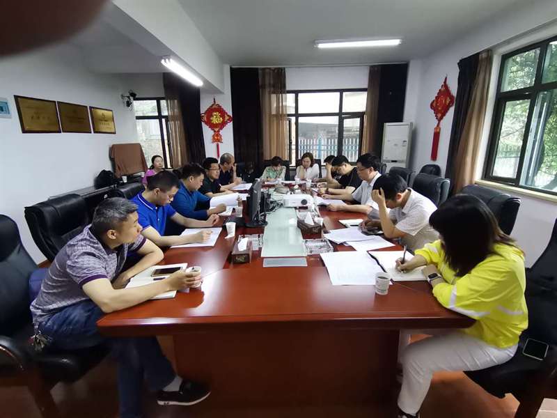 刘曙光到中心街道调研六岭社区棚户区改造工作(图2)