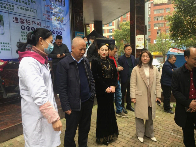 徐桂阳带队督导大祥区生活垃圾分类工作示范片区推进情况(图2)
