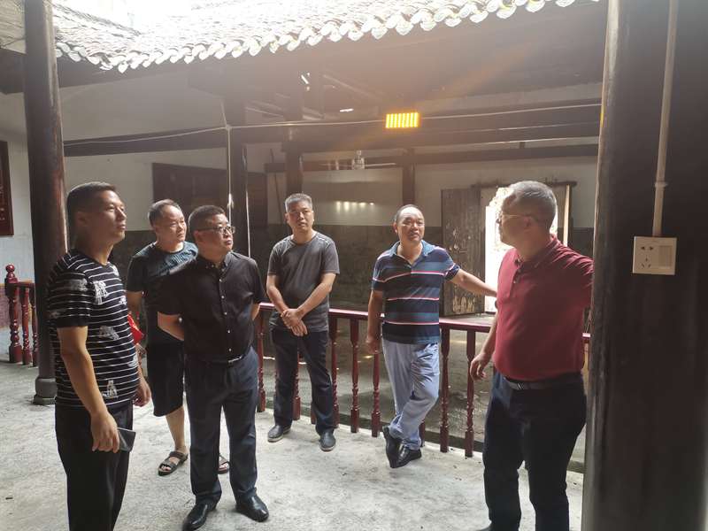 向兵到百春园街道调研指导区级文物保护工作(图2)