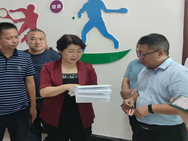 周迎春到大祥区督导城乡接合部创文工作(图1)