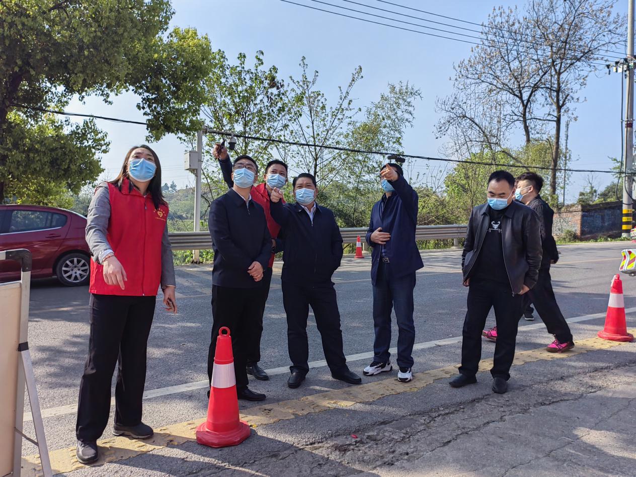王俊到雨溪公墓督导疫情防控工作(图2)