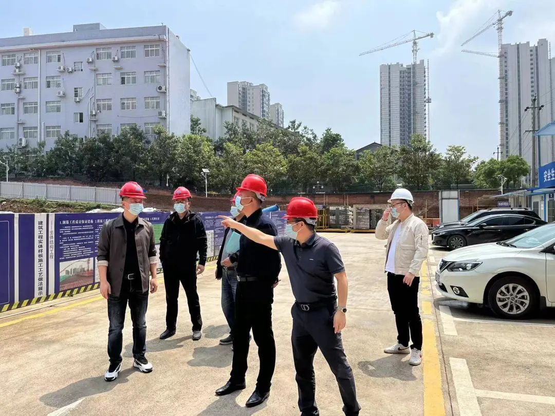夏向阳深入校园督导检查安全工作(图3)