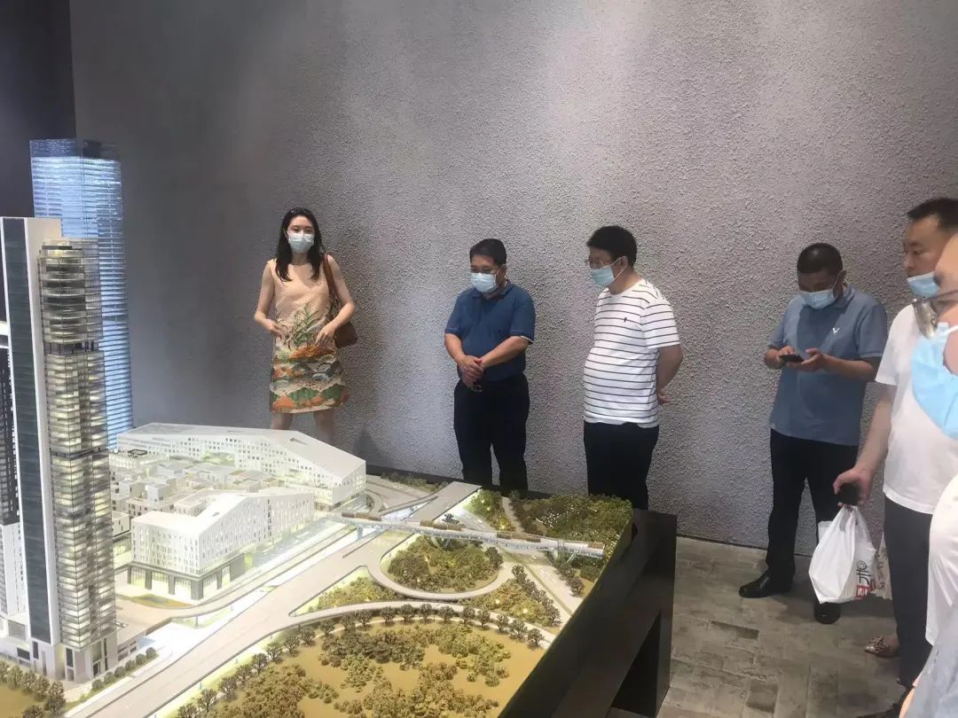 王俊带队赴深圳市考察招商(图1)