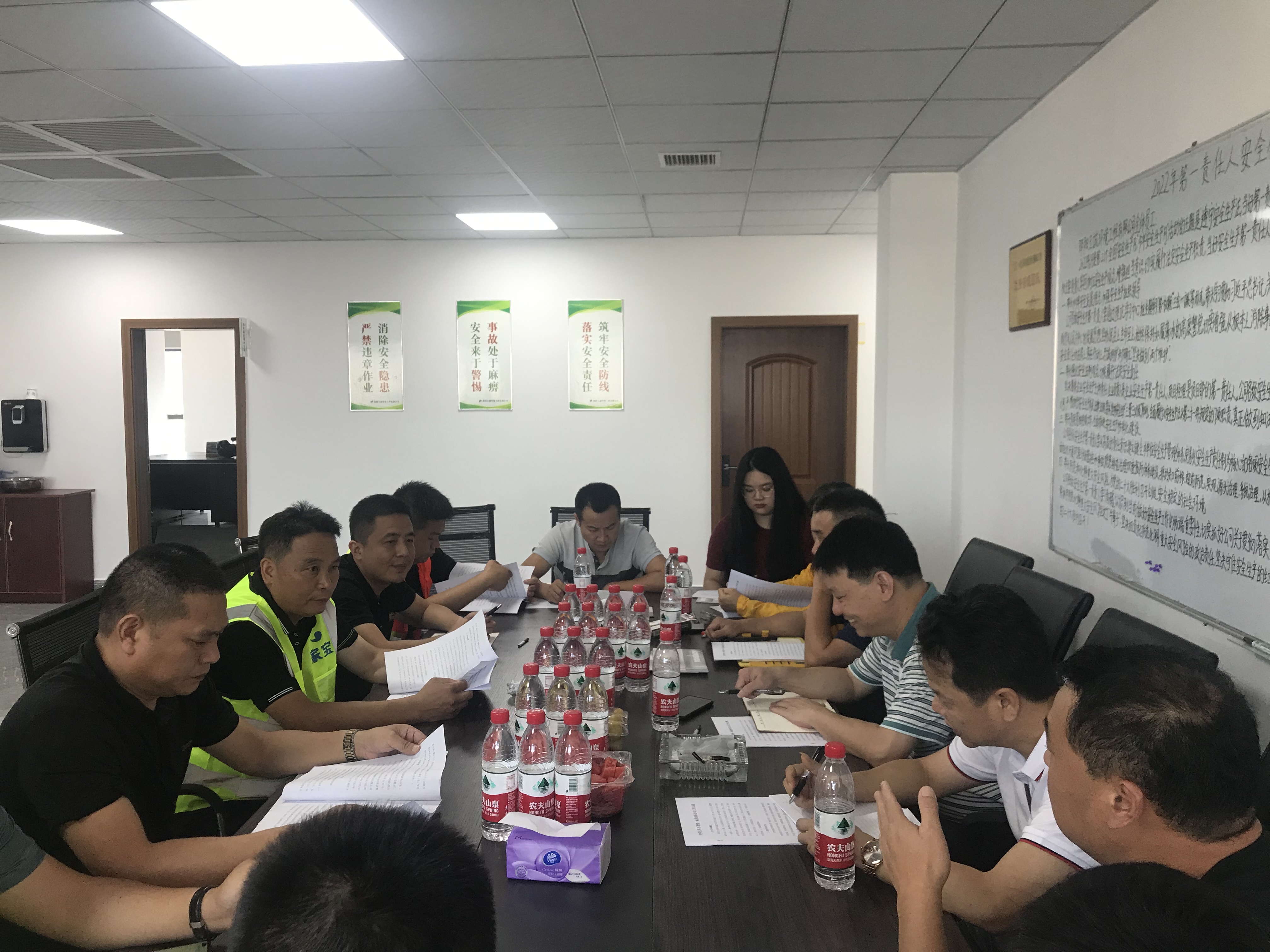区政协开展专题议政性常委会协商课题调研(图2)