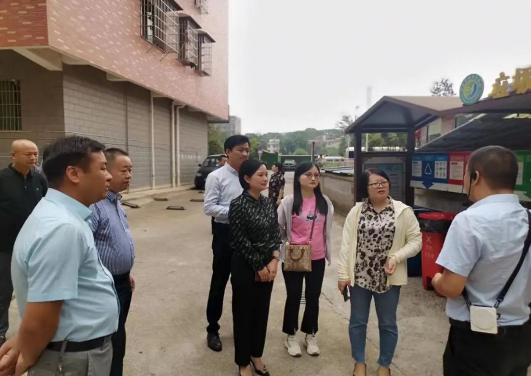 省住建厅城建协会一行督促指导大祥区生活垃圾分类工作(图4)
