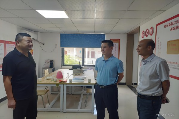 蔡治军调研人大代表联络站建设运行工作(图2)