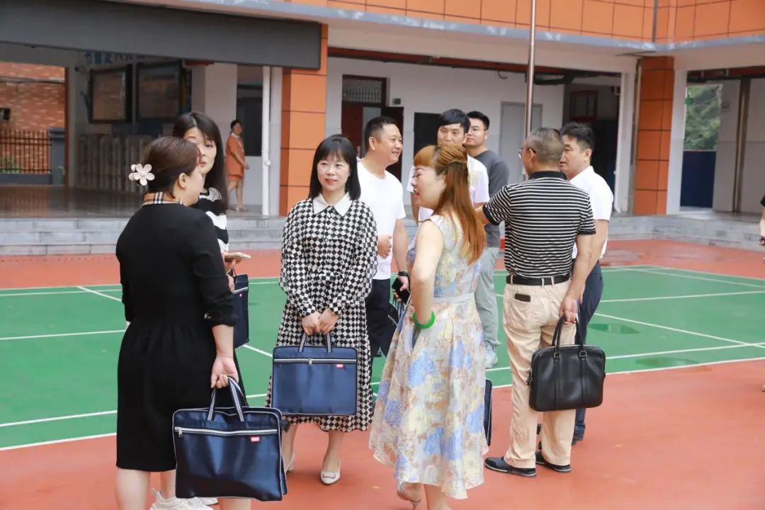 大祥区邀请人大代表政协委员对重点民生实事项目开展监督检查(图2)