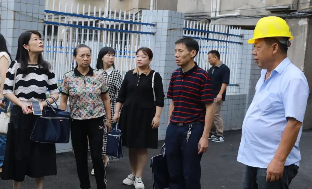 大祥区邀请人大代表政协委员对重点民生实事项目开展监督检查(图4)