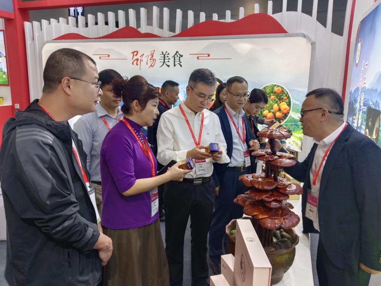 大祥区特色农产品亮相第24届中国中部（湖南）农博会(图2)