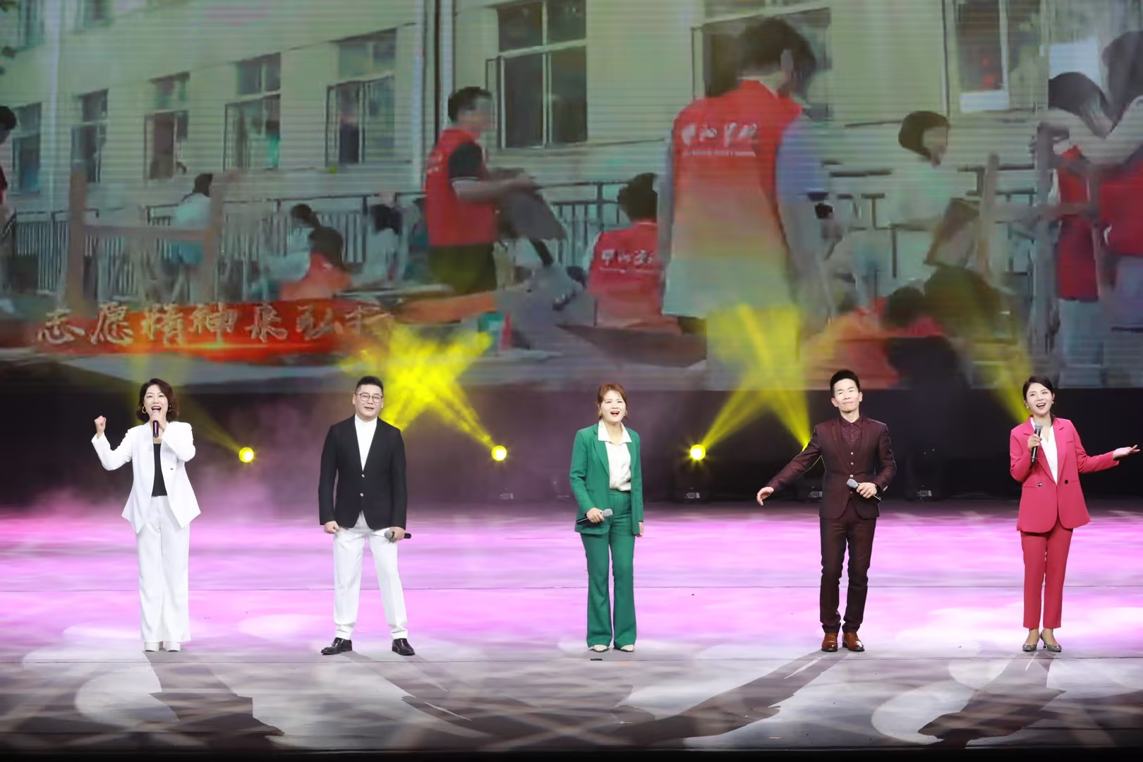 唱响主旋律 追梦新时代——大祥区2024年春节联欢晚会精彩纷呈(图6)