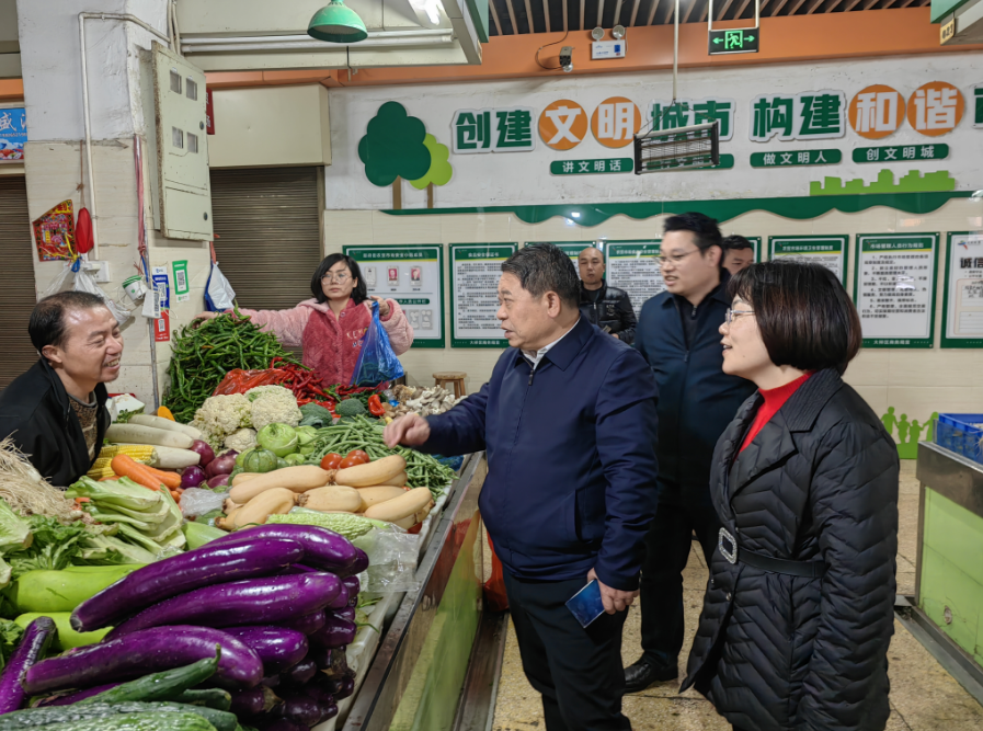 区领导深入一线督查指导，推动创文工作立行立改、全面提升(图2)
