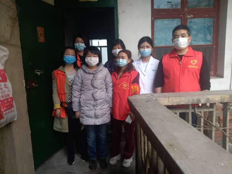 中心街道走访慰问困境儿童(图3)