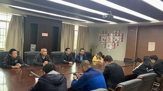 袁卫东到檀江街道指导檀江街面整治工作(图2)