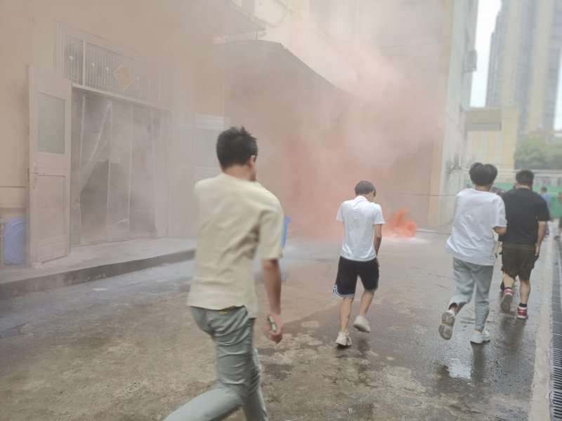 翠园街道：开展“应急疏散暨消防救援演练”(图5)