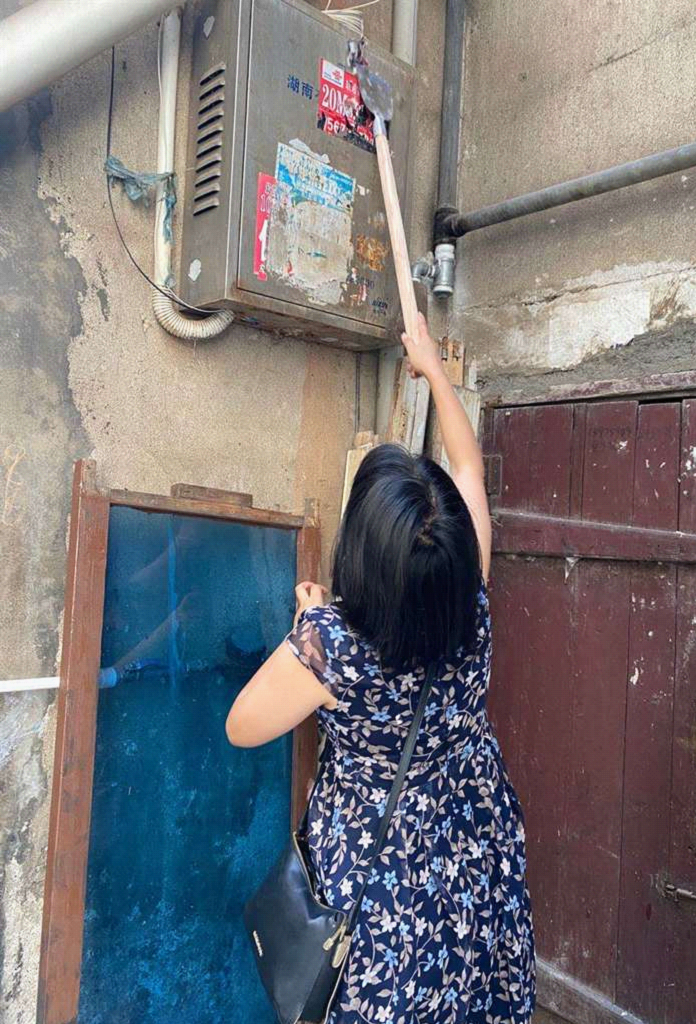 创文进行时：战高温斗牛皮癣 城北街道在行动(图4)