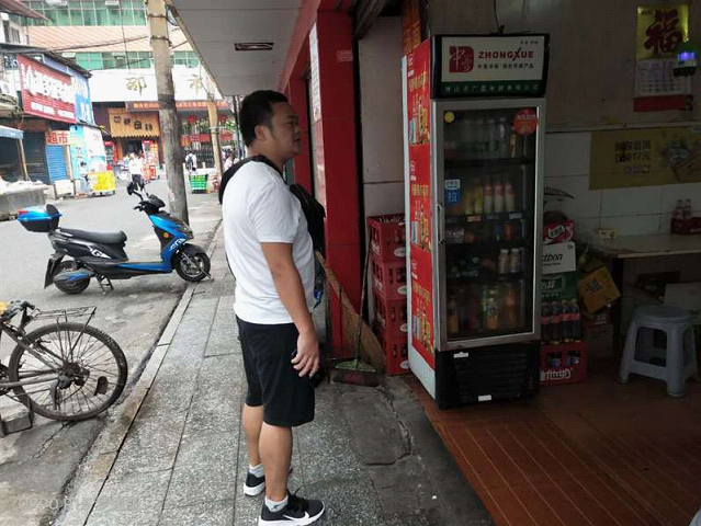 中心街道：开展食品安全检查，保障市民舌尖上安全(图3)