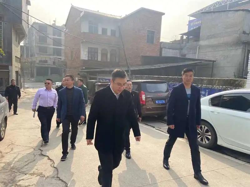 曾峤林到雨溪街道召开创文工作部署动员会(图2)