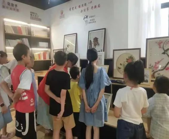 大祥区开展“多读书读好书”暨非遗传承进社区活动(图4)